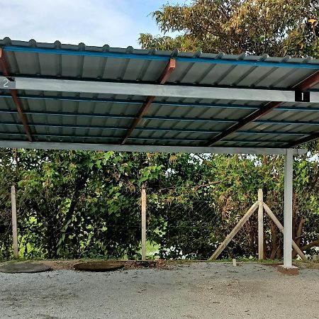 Ummi'S Homestay Kuala Besut Kampong Baru Eksteriør bilde